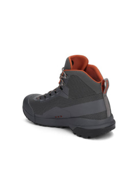 Simms Flyweight Boot Vibram Steel Grey - News 2025